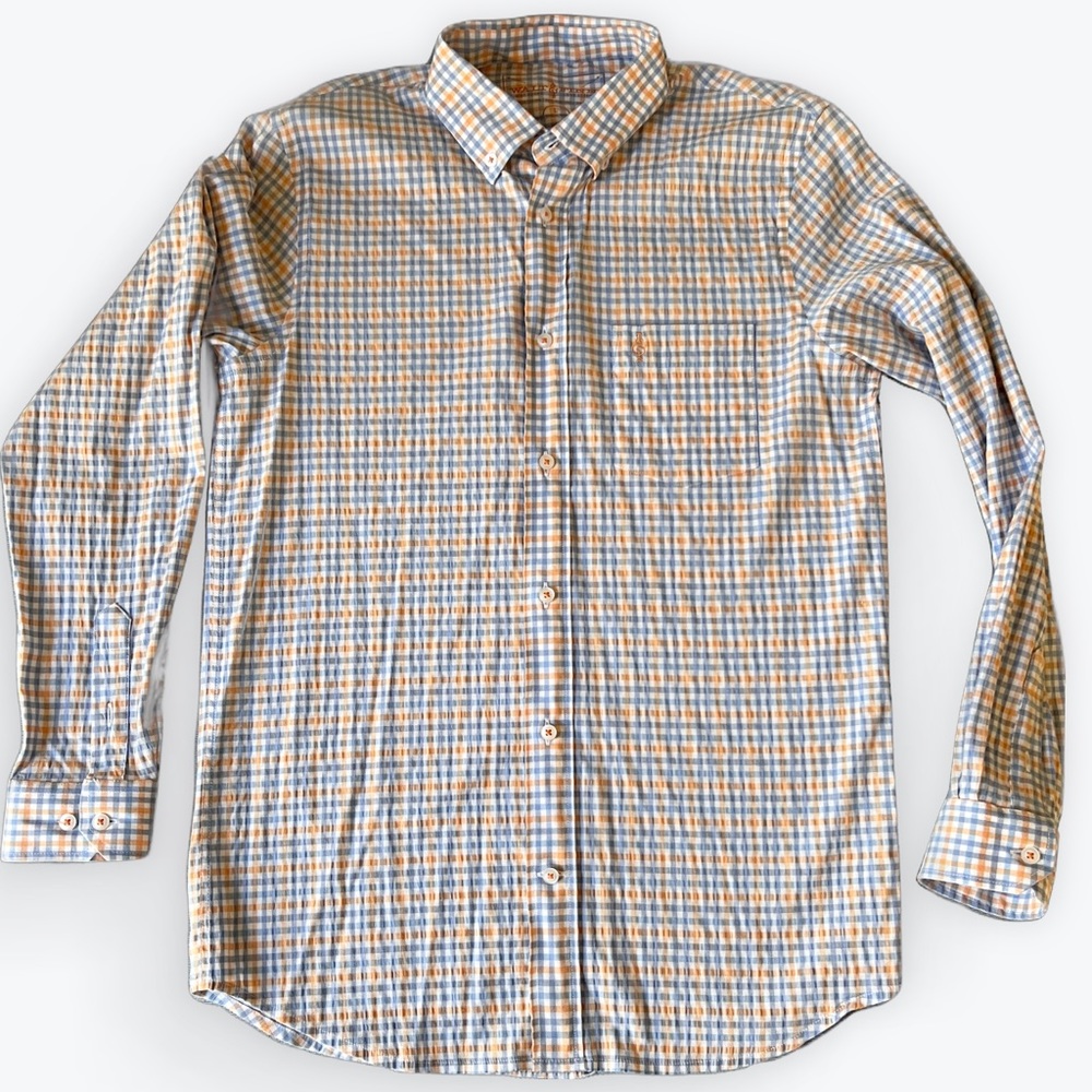 Plaid Performance Fabric Long Sleeve Button down Shirt, blue seersucker. Size LG
